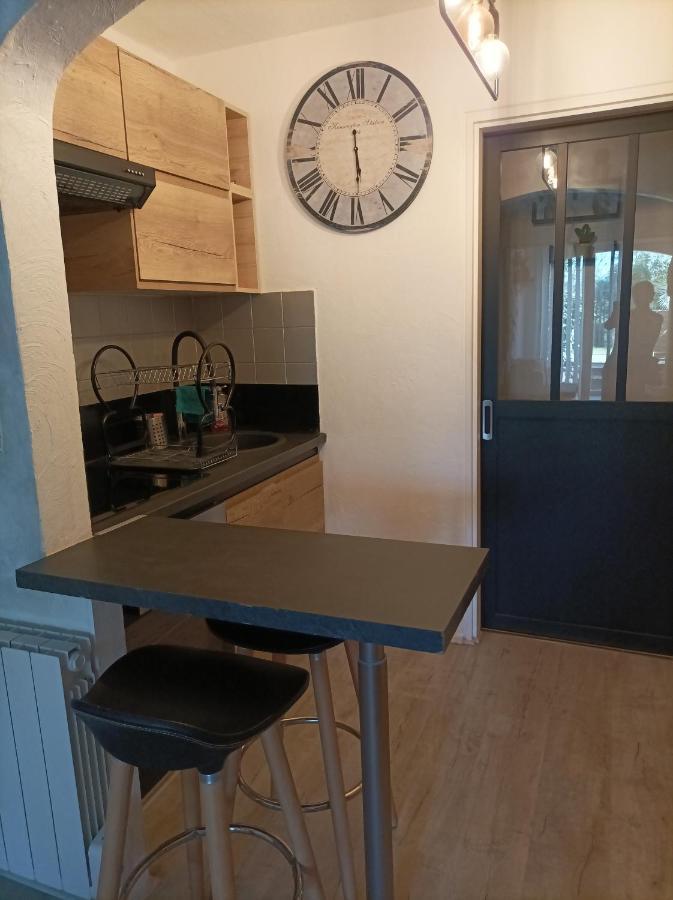 Escapade Cocooning Residence Avec Piscine/Tennis Fréjus Екстериор снимка