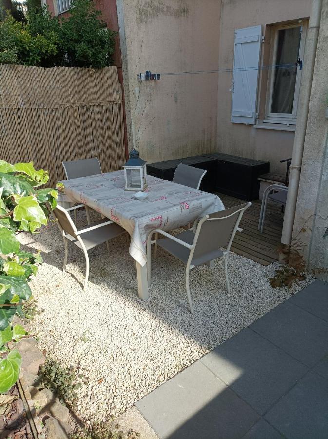 Escapade Cocooning Residence Avec Piscine/Tennis Fréjus Екстериор снимка